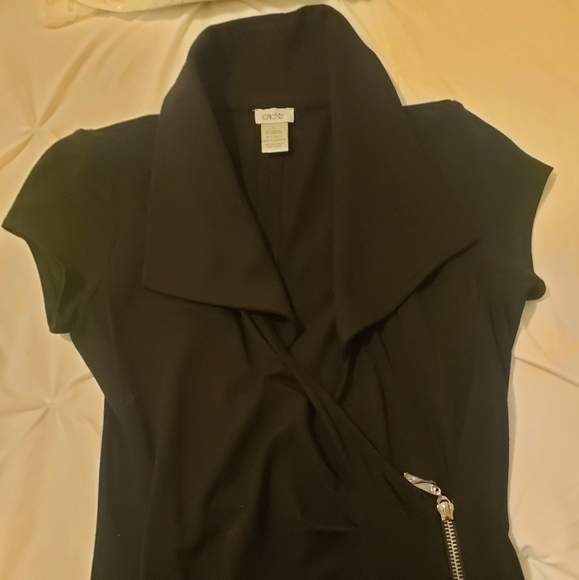 Dress - Picture 2 of 4